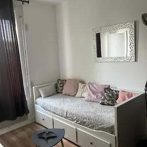 https://studio-cosy-94230.fr-paris.fr